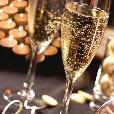 Hotel La Vie En Rose Glamping Colombiers-du-Plessis